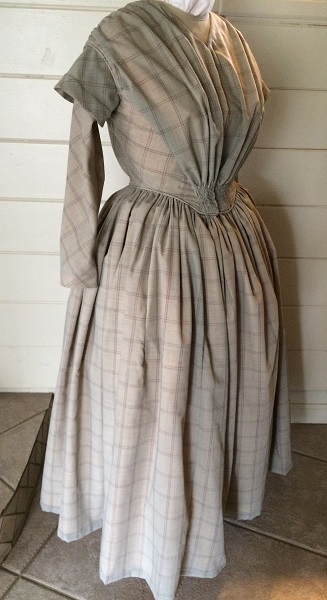 1840s Reproduction Fan Front Beige Plaid Daydress Right 3/4 View