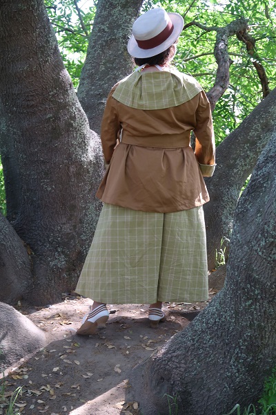 Reproduction 1916 Green Plaid Suit at Ancil Hoffman April 2021. Photo by Hannah Phillips Ryan. 