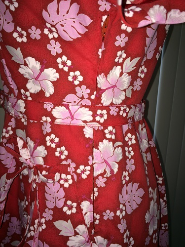 1950s reproduction retro Red Hawaiian Dress Butterick B6055 side zipper