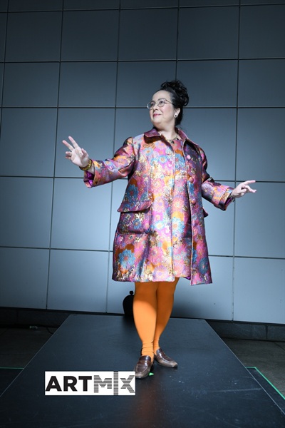 1960s Vibe Orange Multi Coat Dress at Crocker ArtMix Runway January 2026. Photo by Dez Vision Photography. Vogue V1537