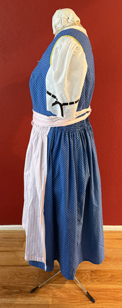 Dirndl Apron Left. Burda 8448 