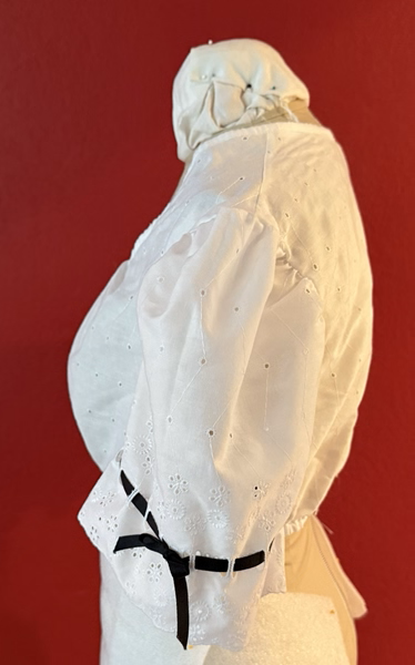 Dirndl Blouse Left. Burda 8448