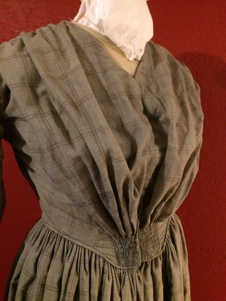 1840s Reproduction Fan Front Beige Plaid Daydress Dyed Bodice Detail
