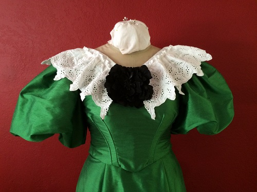 1890s Reproduction Green Ball Gown Bodice Front. 