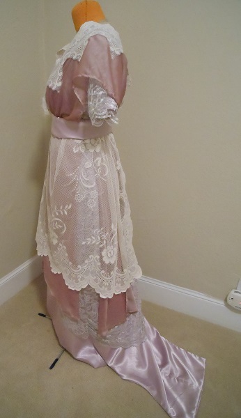 Reproduction 1910s Evening Dress Left - Lavender and Lace. Laughing Moon #104