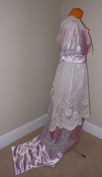 Reproduction 1910s Evening Dress Right - Lavender and Lace. Laughing Moon #104