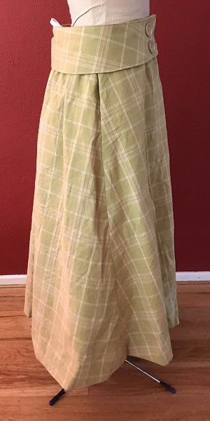 Reproduction 1916 Green Plaid Suit Skirt Right. 