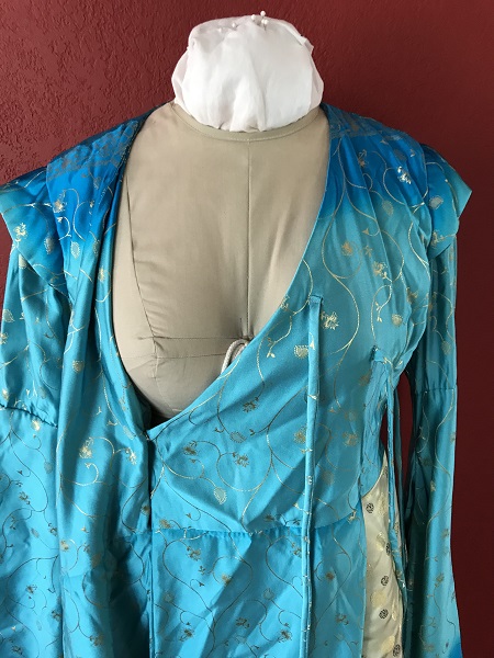 Game of Thrones Blue Bodice Snapped. 
